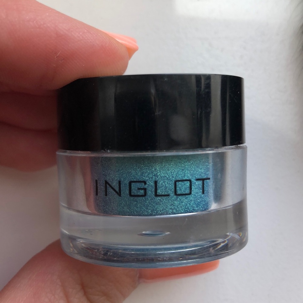 INGLOT eyeshadow pigment
